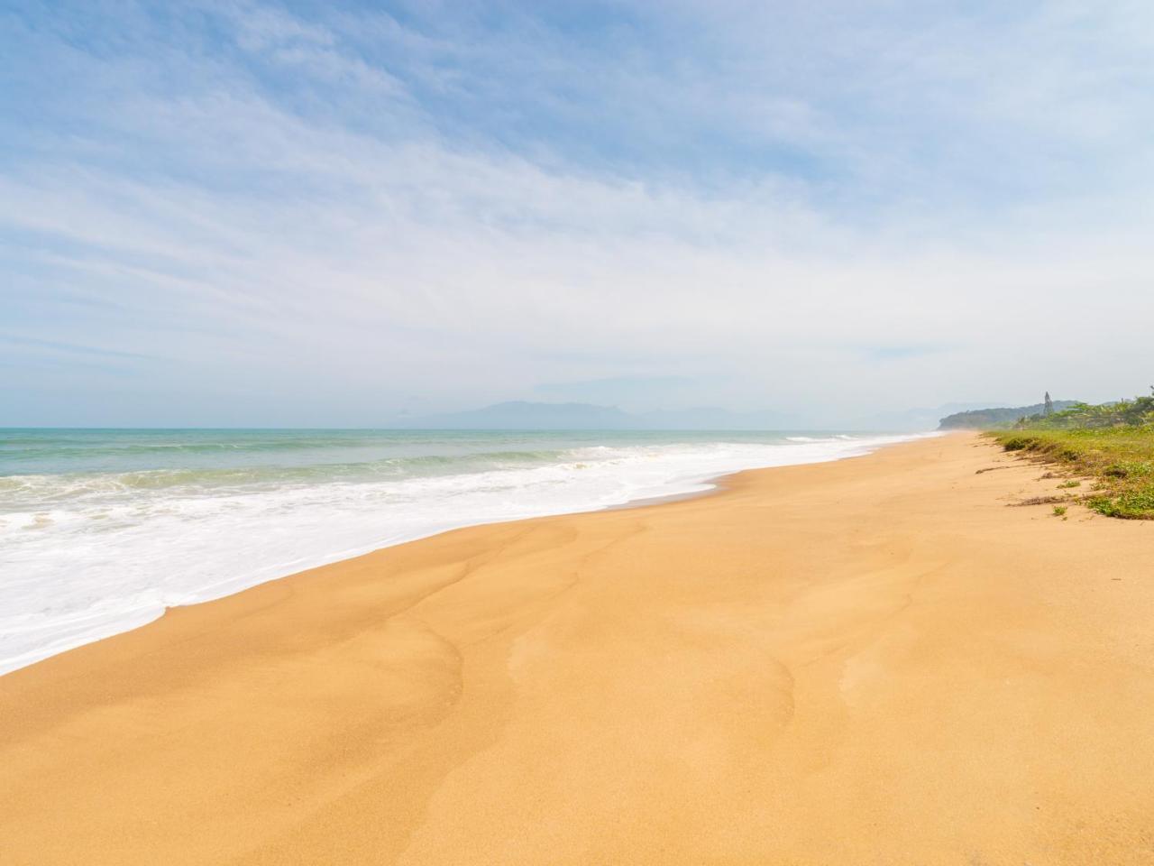 Pousada Pe Na Areia Caraguatatuba Exterior foto